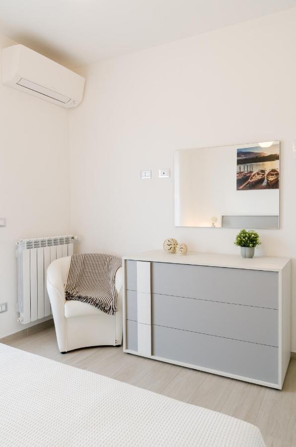 Fco Secrets Luxury Apartment Fiumicino Kültér fotó