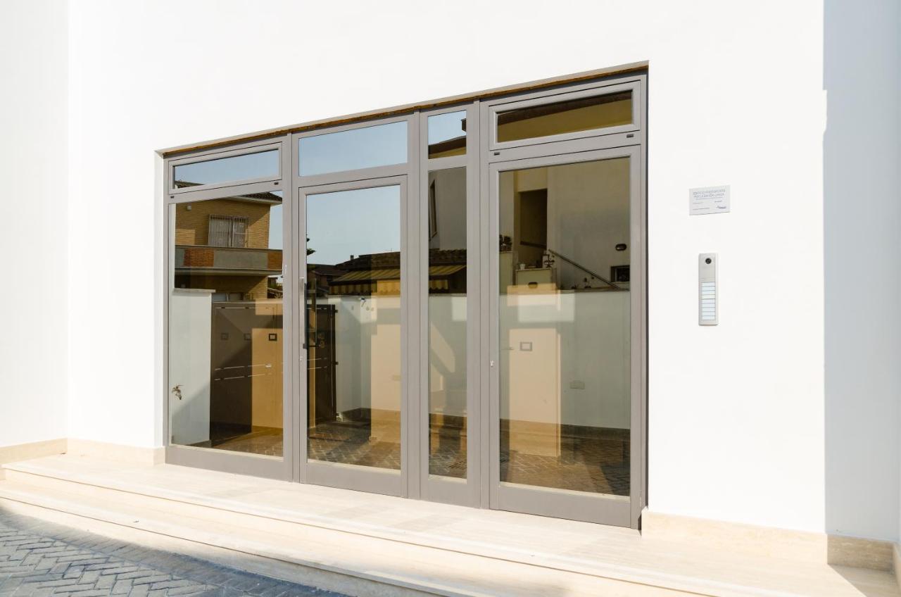 Fco Secrets Luxury Apartment Fiumicino Kültér fotó